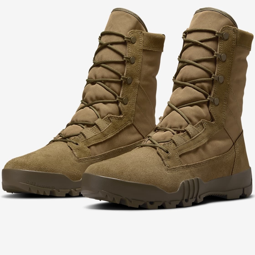 Brand New Nike SFB Jungle Boot